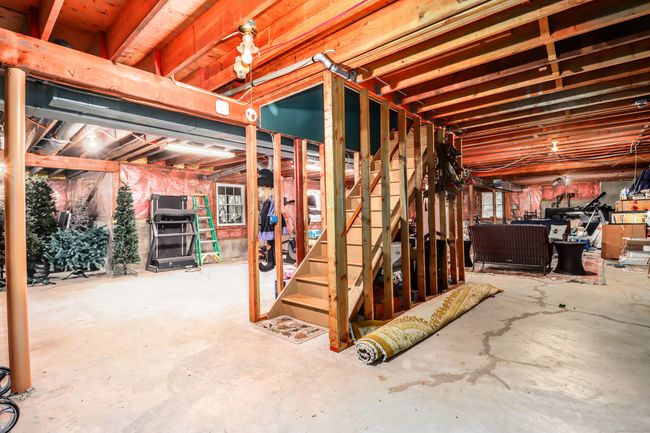 3 Huntington Ln, House other with 5 bedrooms, 3 bathrooms and null parking in New Fairfield CT | Image 34
