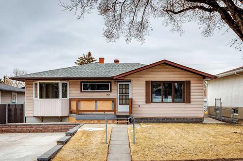 44 Fairview Cres Se, Calgary, AB, T2H0Z6 | Card Image