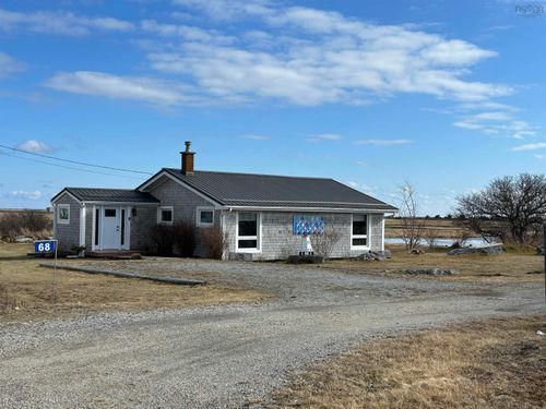 68 Daniels Head Rd, Clarks Harbour, NS, B0W1P0 | Card Image