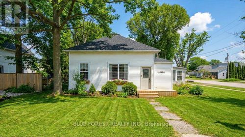 148 Main St, West Lorne, ON, N0L2P0 | Card Image