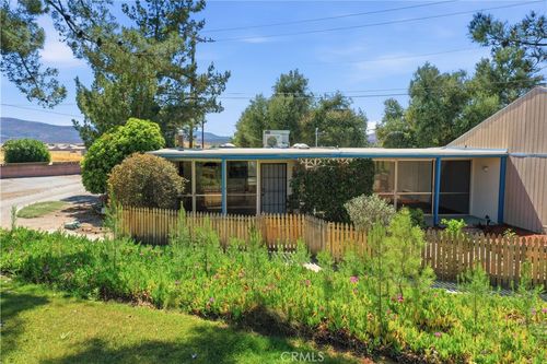 600 Gibbel Rd, Hemet, CA, 92543-9700 | Card Image