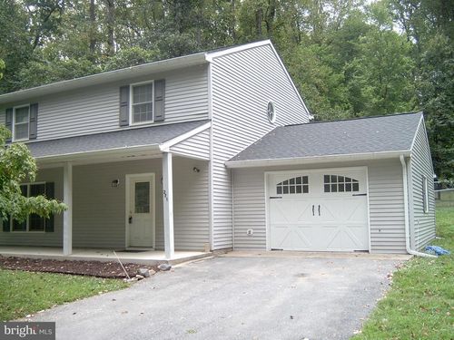 271 Moonshine Ln, HARPERS FERRY, WV, 25425-4946 | Card Image