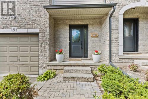 9-2110 Headon Rd, Burlington, ON, L7M4S2 | Card Image