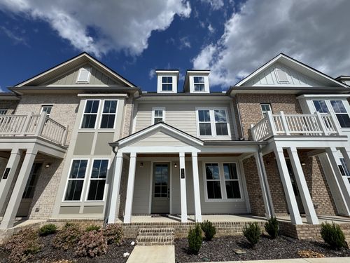 120 Nearwater Pl, Hendersonville, TN, 37075-3279 | Card Image