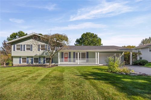 12 Buchanan Rd, Pittsford, NY, 14534-3113 | Card Image