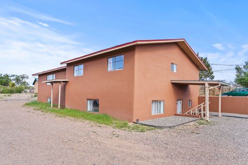 500 Camino Solano, Santa Fe, NM, 87505-0768 | Card Image