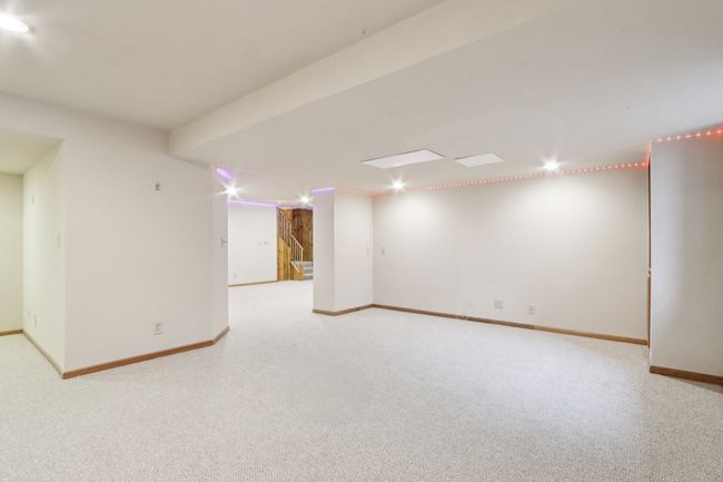 N61W14730 Woodcrest Ct, House other with 3 bedrooms, 3 bathrooms and 2 parking in Menomonee Falls WI | Image 48