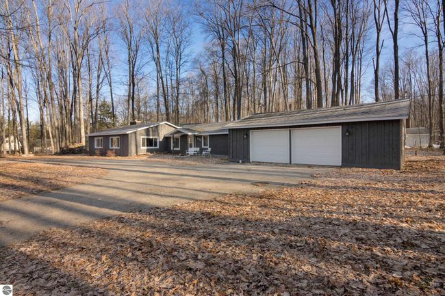 5354 E Shore Dr Ne, House other with 4 bedrooms, 2 bathrooms and null parking in Kalkaska MI | Image 37
