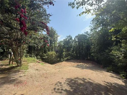 860 Mitsy Ridge Dr, Marietta, GA, 30068-2355 | Card Image