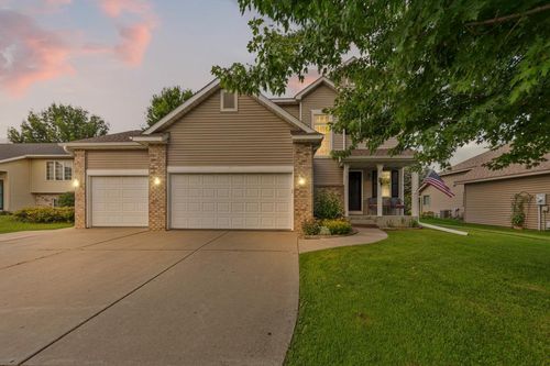 115 Sunnyview Dr, Northfield, MN, 55057-3219 | Card Image
