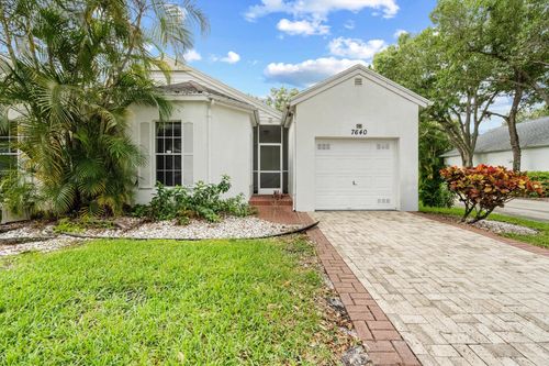 7640 Forest Green Ln, Boynton Beach, FL, 33436-8828 | Card Image