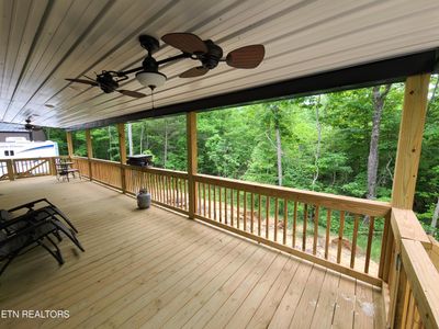 813 Bluebird Ridge Rd, House other with 2 bedrooms, 2 bathrooms and null parking in Jamestown TN | Image 3