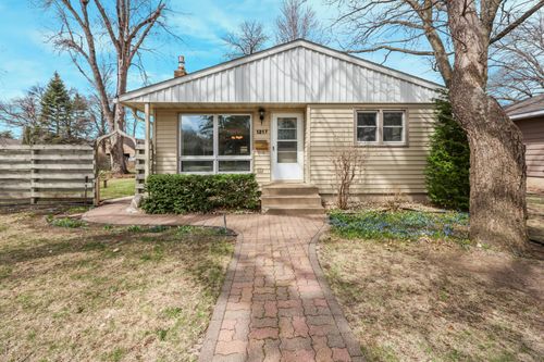 1217 8th Ave Se, Saint Cloud, MN, 56304-1605 | Card Image
