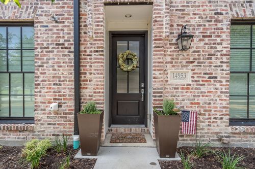 14953 Oak St, Addison, TX, 75001-1576 | Card Image