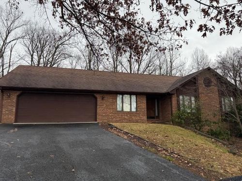 94 Oak Ridge Ct, Blue Ridge, VA, 24064-1655 | Card Image