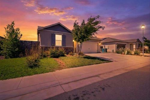 5602 Sunhaven St, Linda, CA, 95901-8417 | Card Image