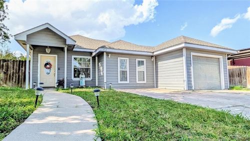 912 Tulip Dr, Pharr, TX, 78577-7323 | Card Image