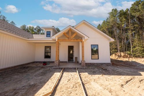 1060 Creekwood, Bauxite, AR, 72011-8066 | Card Image