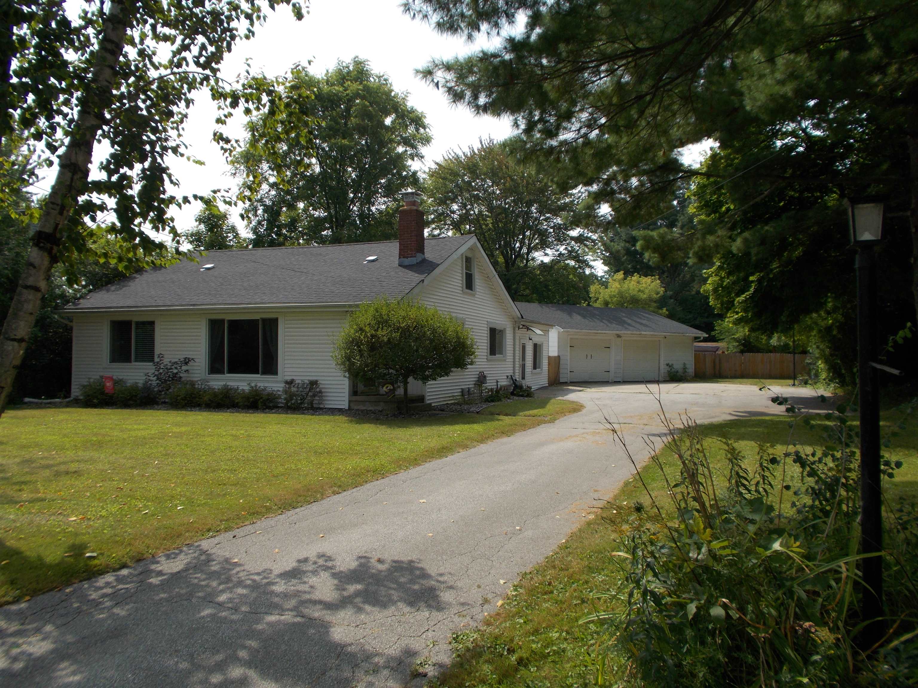 River Rd, Saginaw, MI 48609