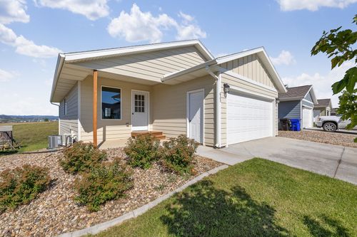 623 Diamond Ridge Blvd, Rapid City, SD, 57703-6894 | Card Image