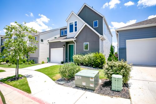 15107 Forum Ave, Pflugerville, TX, 78660-6252 | Card Image