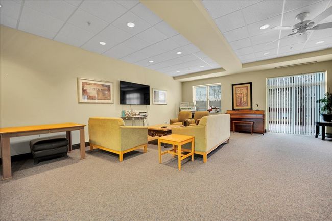 APT-506 - 9355 Irving Park Rd, Condo with 2 bedrooms, 2 bathrooms and 2 parking in Schiller Park IL | Image 4