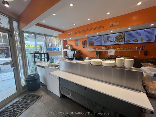 2350 Yonge St, Toronto, ON, M4P2E6 | Card Image