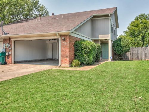 6101 Gaelic Glen Dr, Oklahoma City, OK, 73142-4816 | Card Image