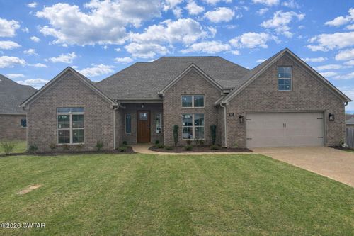 141 Roxbury Dr, Jackson, TN, 38305-1685 | Card Image