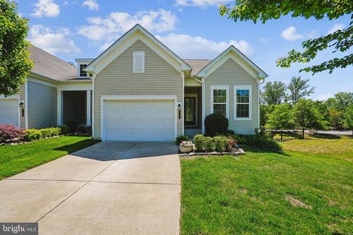 126 Long Point Dr, FREDERICKSBURG, VA, 22406-5451 | Card Image