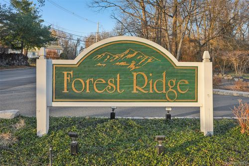 33-33 Forest Ridge Rd, Nyack, NY, 10960-1754 | Card Image