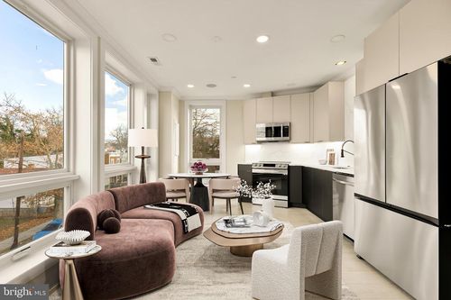 unit-404-2305 Nicholson St Se, WASHINGTON, DC, 20020-5490 | Card Image