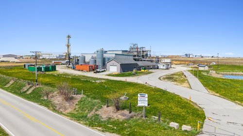 5640 44th Avenue S, Clinton, IA, 52732 | Card Image