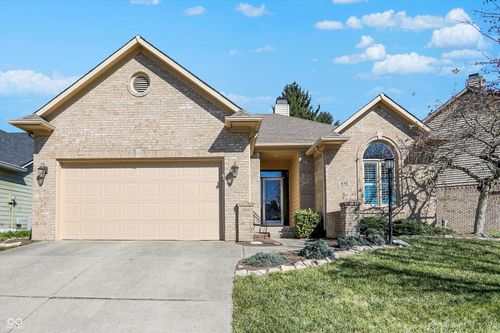 1646 Foxmere Blvd, Greenwood, IN, 46142-4800 | Card Image