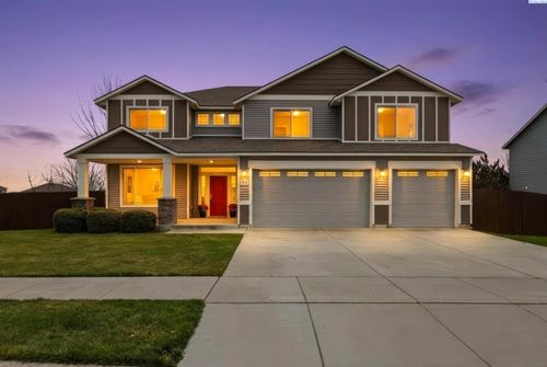 4310 Nw Commons Dr, Pasco, WA, 99301-7125 | Card Image