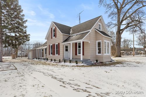 1407 Montgomery Ave, Muskegon, MI, 49441-1722 | Card Image