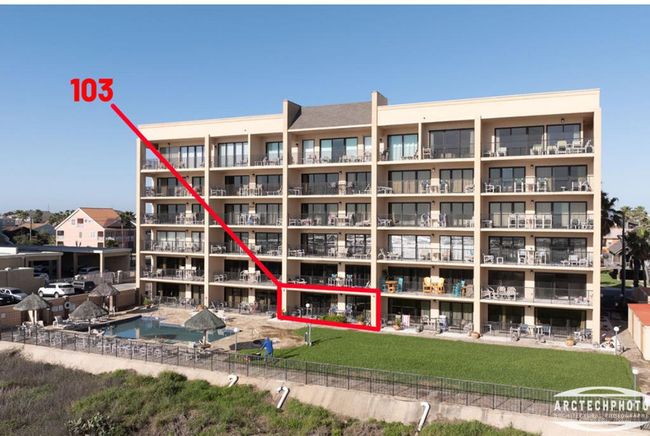 APT-103 - 4300 Gulf Blvd, Condo with 2 bedrooms, 2 bathrooms and null parking in South Padre Island TX | Image 4