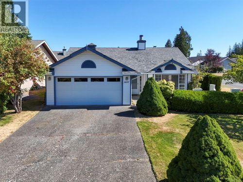 3697 Arbutus Dr S, Cobble Hill, BC, V0R1L1 | Card Image