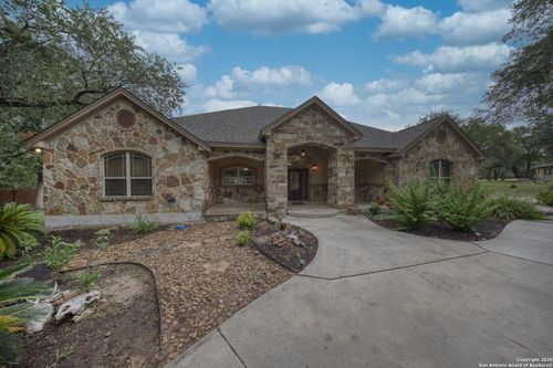 149 Legacy Trce, La Vernia, TX, 78121-5688 | Card Image