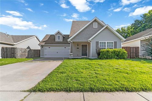 4428 W Serviceberry Dr, Fayetteville, AR, 72704-7628 | Card Image