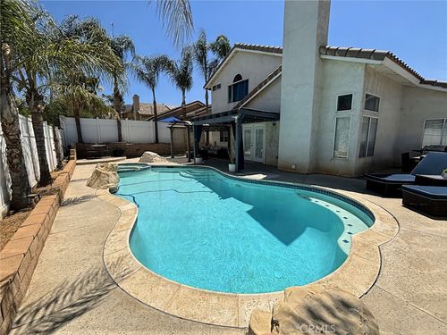 26800 Day Break Dr, Corona, CA, 92883-6207 | Card Image