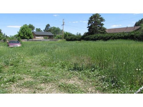 880 Vivian St, Lakewood, CO, 80401-4751 | Card Image