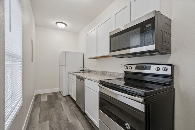 702 9 Th St Sw, Home with 0 bedrooms, 0 bathrooms and 3 parking in Cedar Rapids IA | Image 6