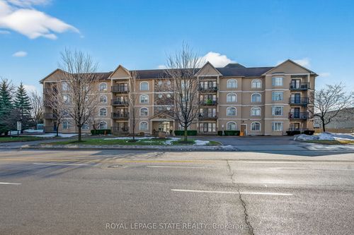308-908 Mohawk Rd E, Hamilton, ON, L8T2R8 | Card Image