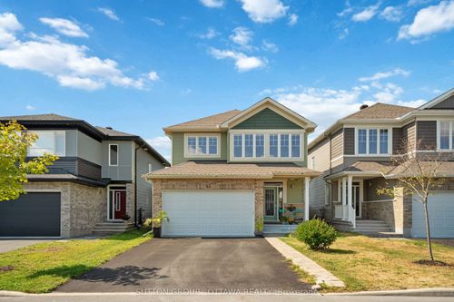 43 Aridus Cres, Ottawa, ON, K2S2L4 | Card Image