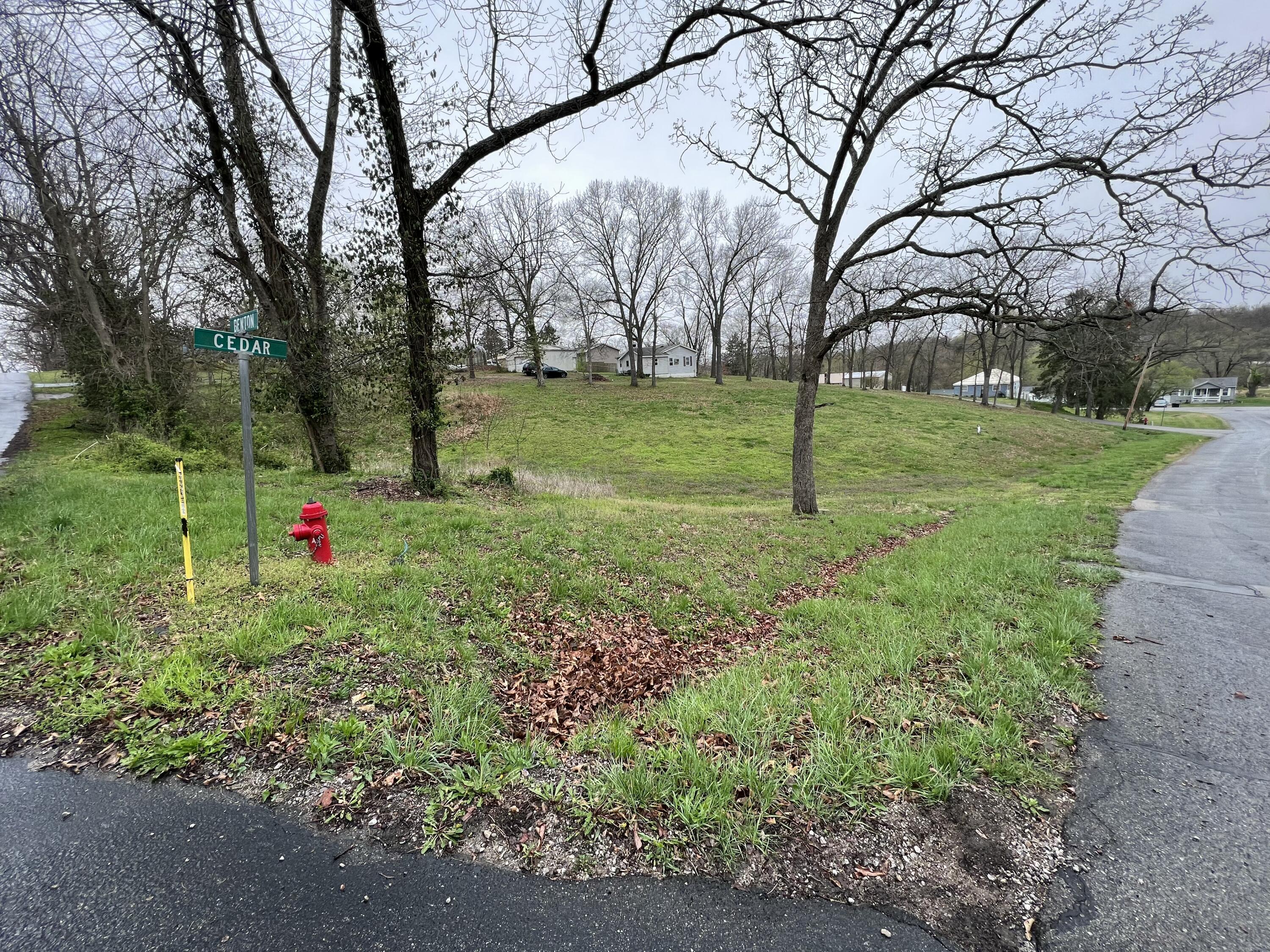 Land in Warsaw 3