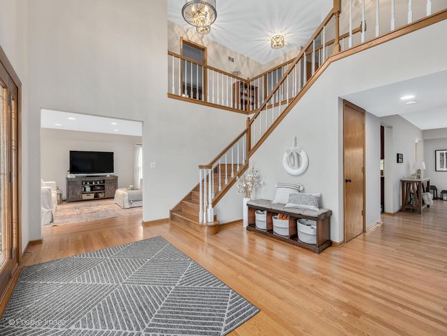 1000 Surrey Ln, House other with 4 bedrooms, 3 bathrooms and 3 parking in Itasca IL | Image 8