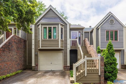 211 Knollridge Cir Ne, Huntsville, AL, 35801-1955 | Card Image