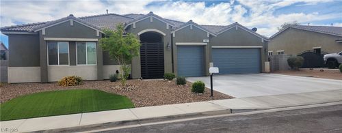 381 E Rancho Dr, Henderson, NV, 89015-8122 | Card Image