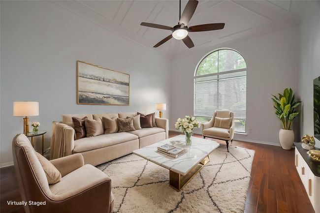 Formal Living Room | Image 7
